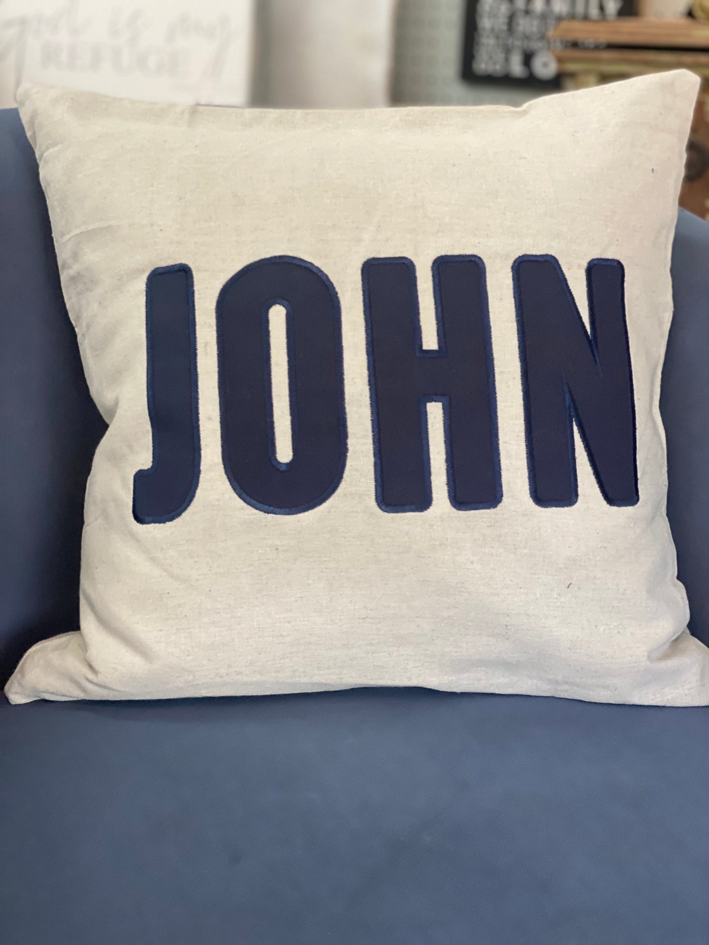 Applique Pillow (Block Font)